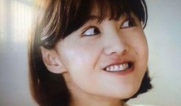 郝蕾爆料害羞表情包视频,网友直呼可爱到爆