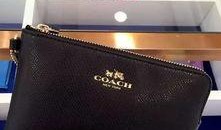 财经新闻爆料假货包包,假货包包横行，消费者权益如何保障？