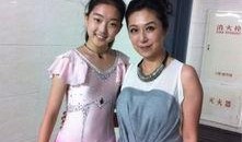 明星晒李子图爆料视频,幕后爆料视频曝光幕后真相