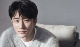 黄轩的书籍爆料视频播放,娱乐圈背后的故事与自我成长