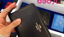 财经新闻爆料假货包包,假货包包横行，消费者权益如何保障？