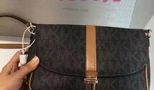 财经新闻爆料假货包包,假货包包横行，消费者权益如何保障？