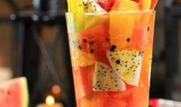 蜜月冰城爆料水果茶视频,水果茶新潮流，甜蜜滋味尽在这一杯