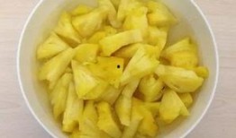 菠萝最新爆料消息,揭秘娱乐圈最新动态与幕后故事